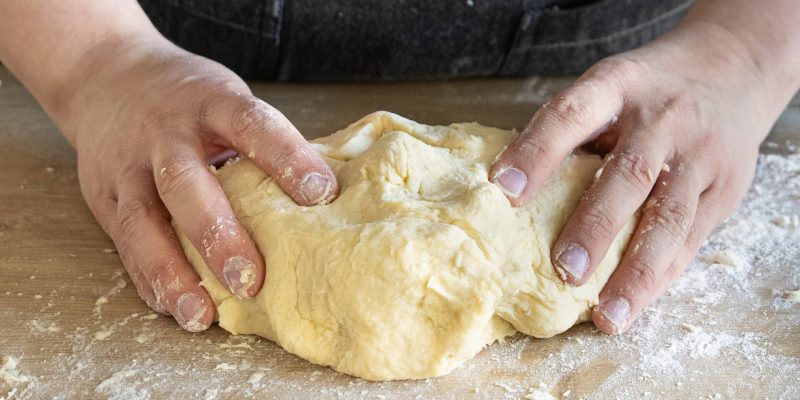 Как правильно хранить тесто, в том числе дрожжевое или слоеное